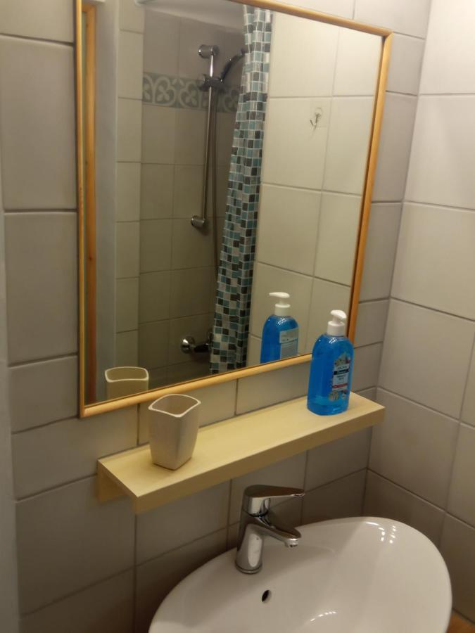 Gs Apartment Gythio Buitenkant foto